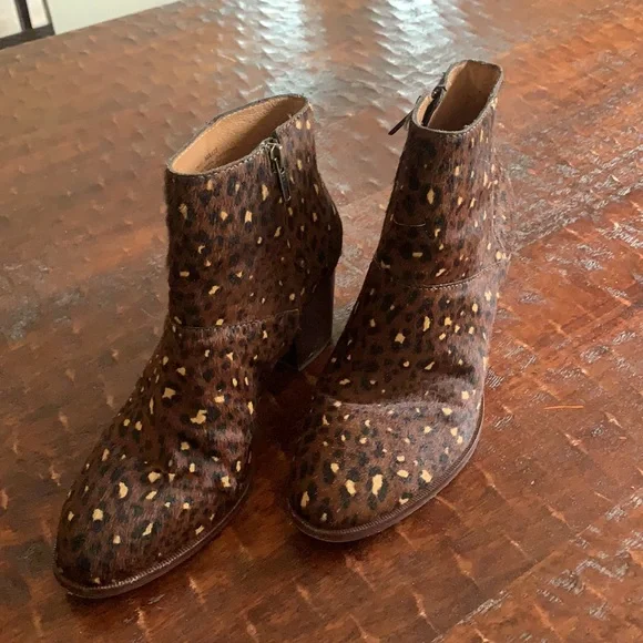 cheetah print booties - Picture 2 of 2